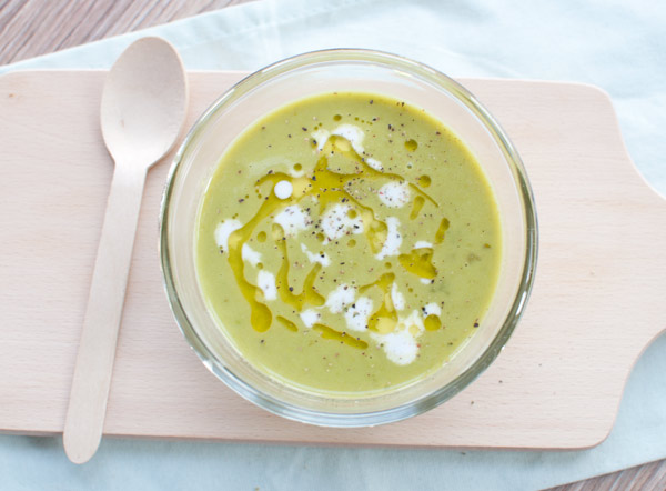 Tuinerwtensoep met kokosmelk