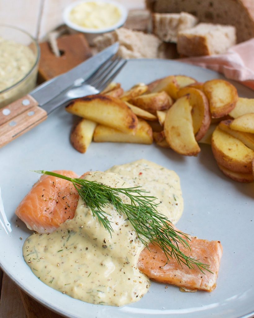 Zalm met mosterdsaus en dille