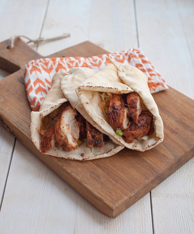 Wraps met kip tandoori en korianderchutney