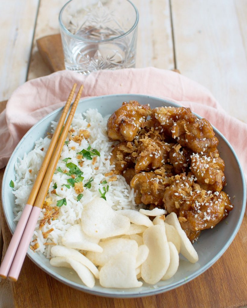 Krokante honing kip met rijst