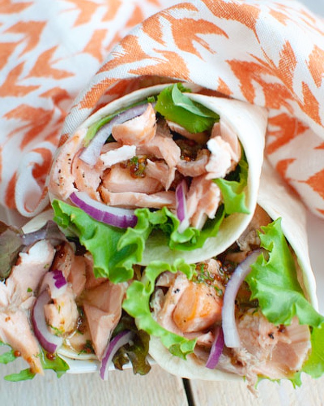Wraps met pulled zalm