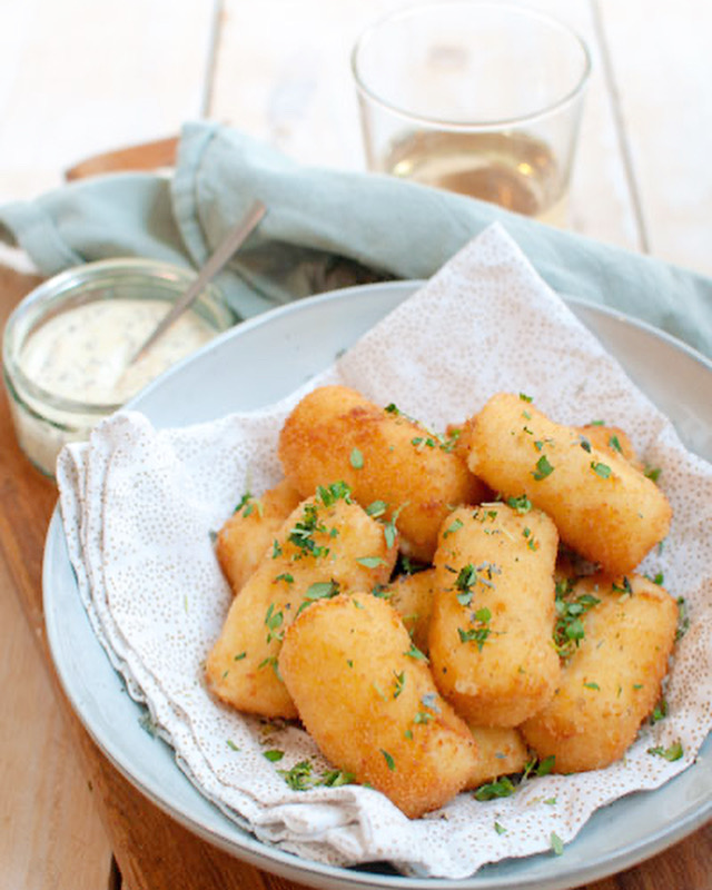 Aardappelkroketjes met Parmezaanse kaas