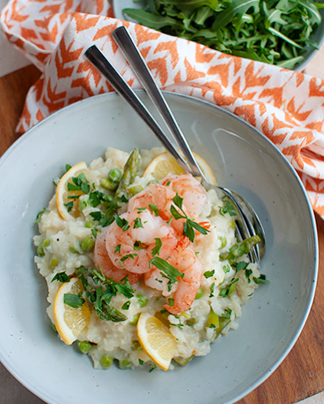 Citroenrisotto met groene asperges en garnalen