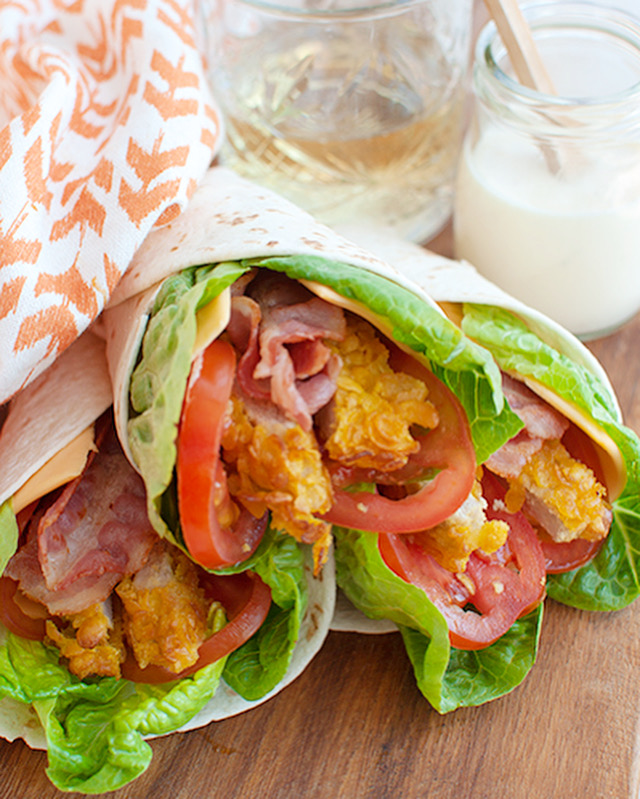 Goddelijke crispy chicken BLT wraps
