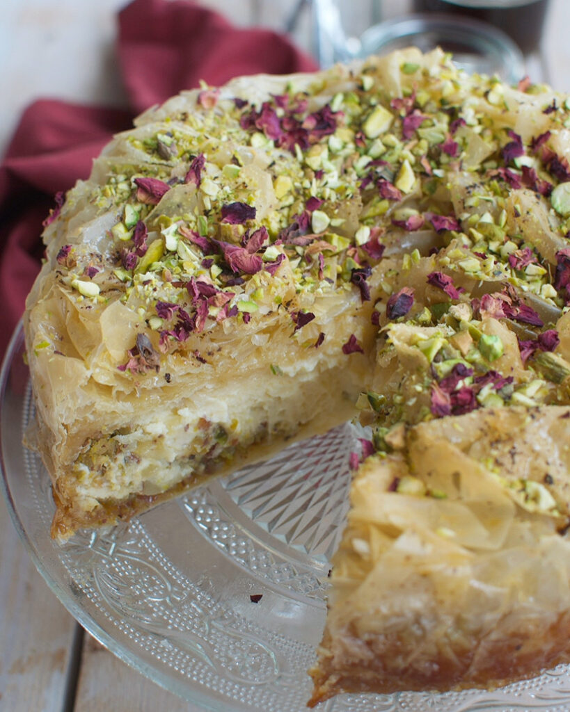 Baklava cheesecake